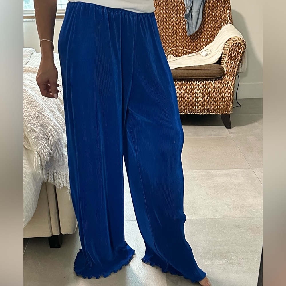 Royal Blue Pleated Wide-Leg Pants